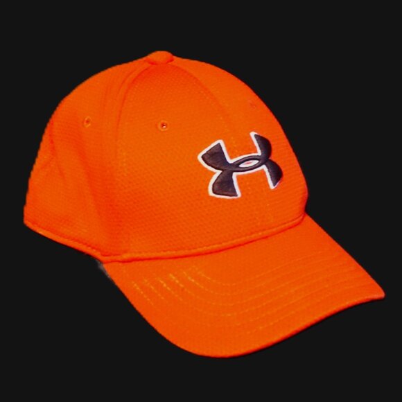 Under Armour Red with Black Logo Fitted Youth Small-Medium Ballcap Hat - Picture 1 of 6